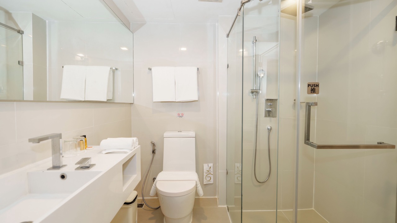Photo of Bathroom in Yan Nawa