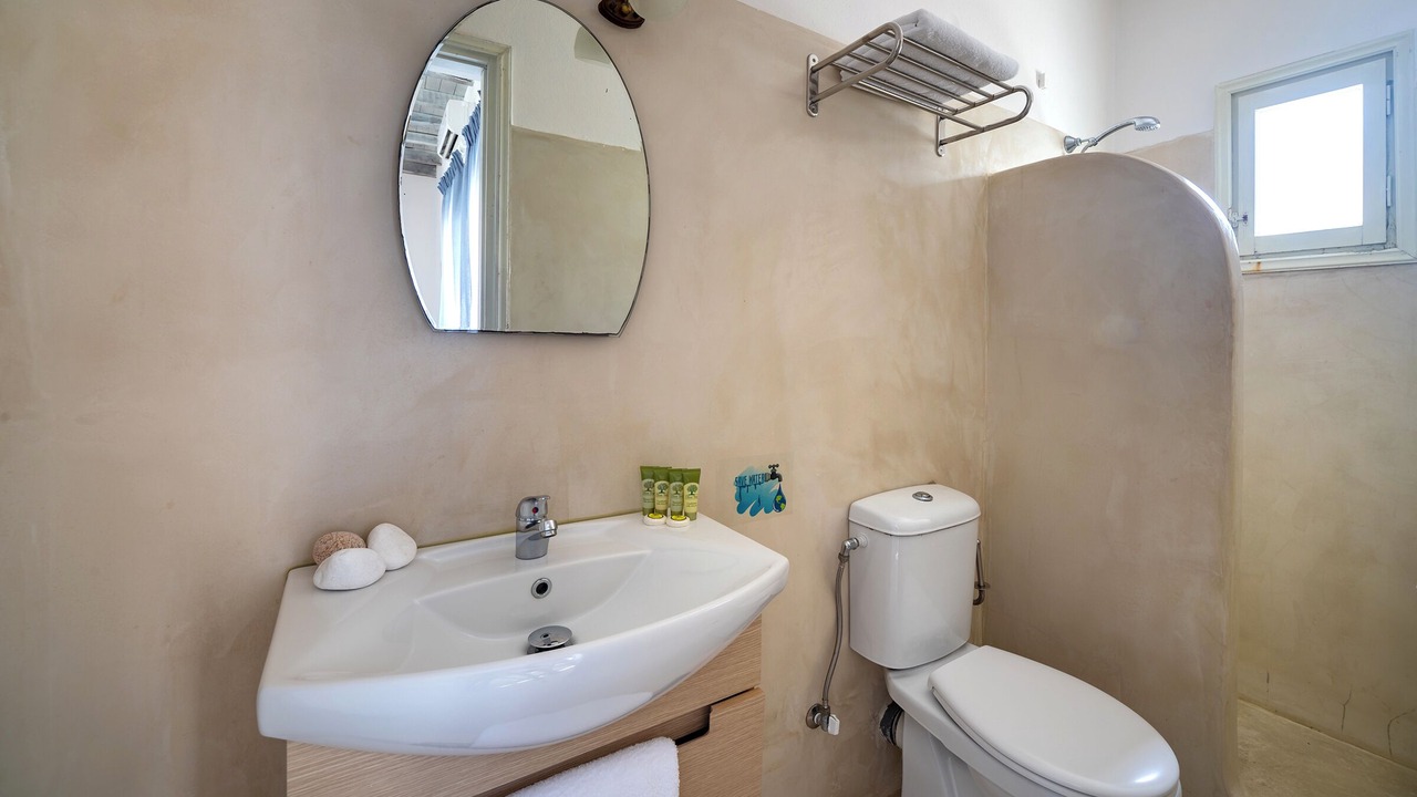 Photo of Bedroom in Tourlos