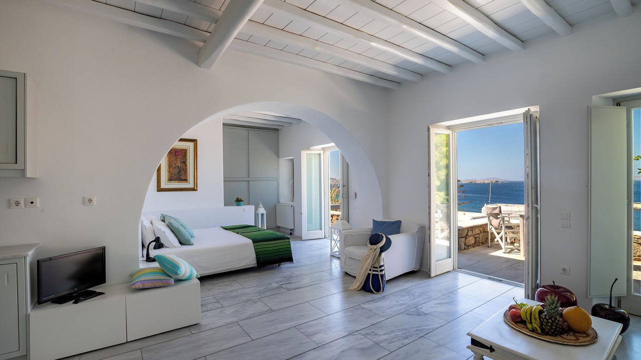 Photo of Bedroom in Tourlos