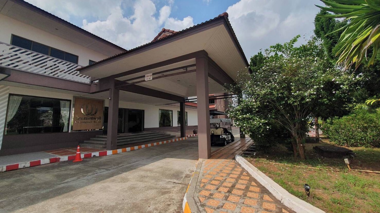 Photo of Outdoor in Makham Tia