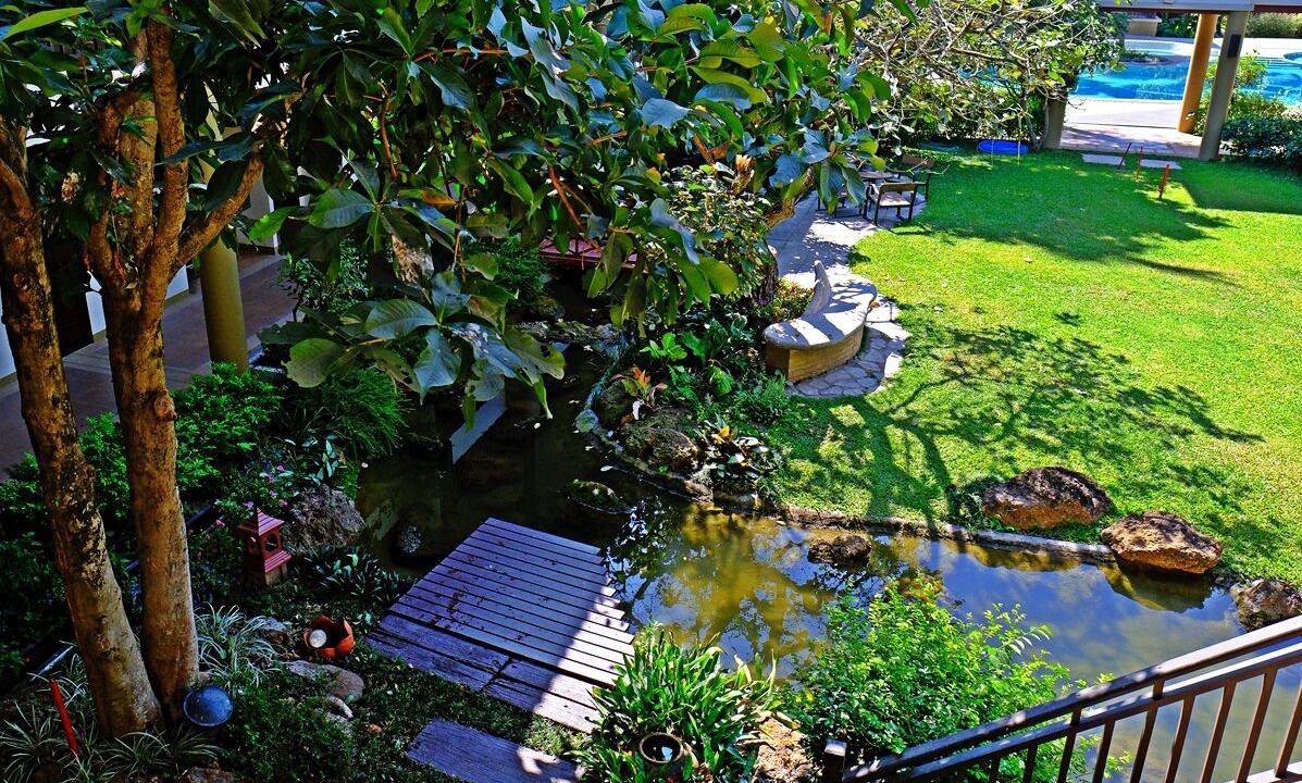 Photo of Outdoor in Mae Jo