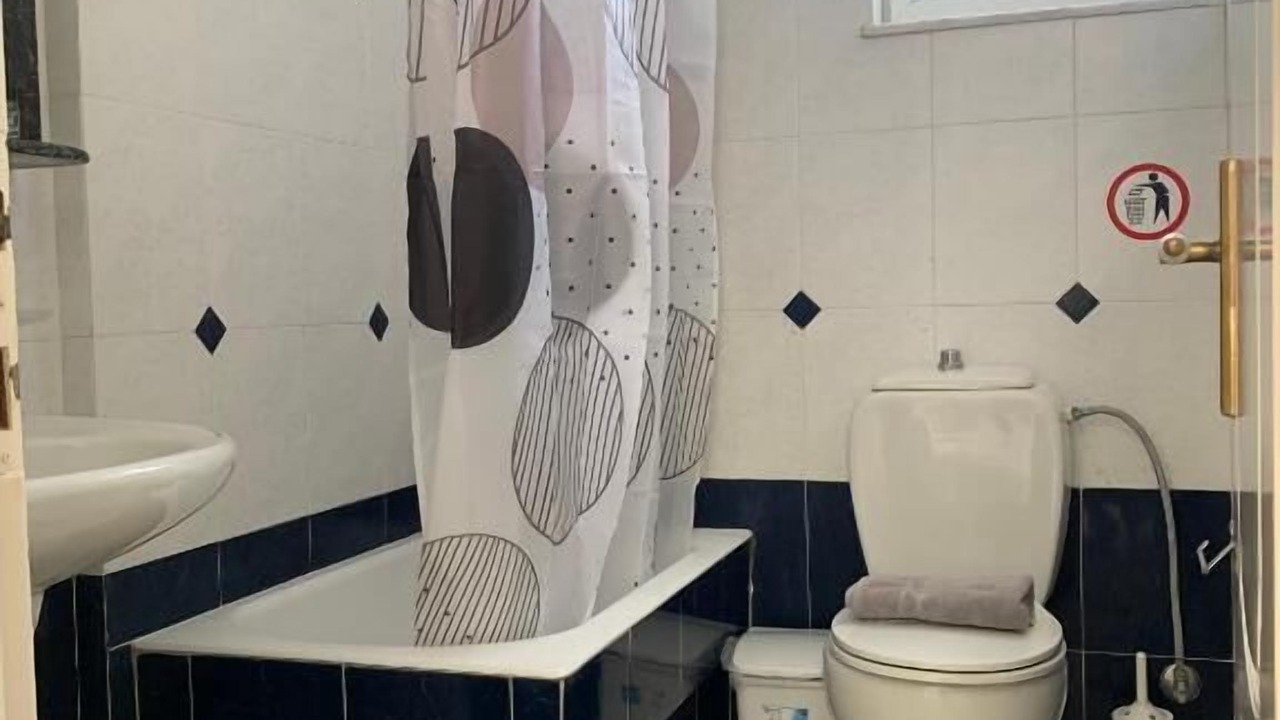 Photo of Bathroom in Lambi