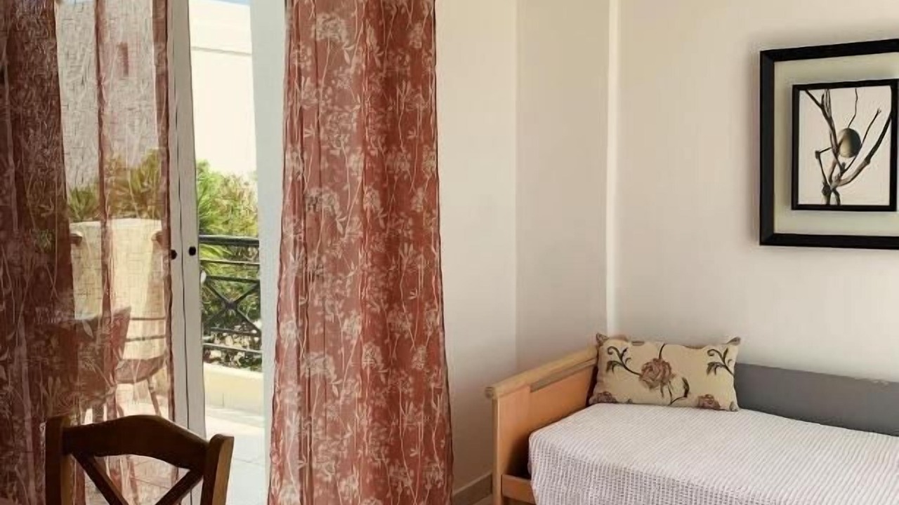 Photo of Livingroom in Lambi