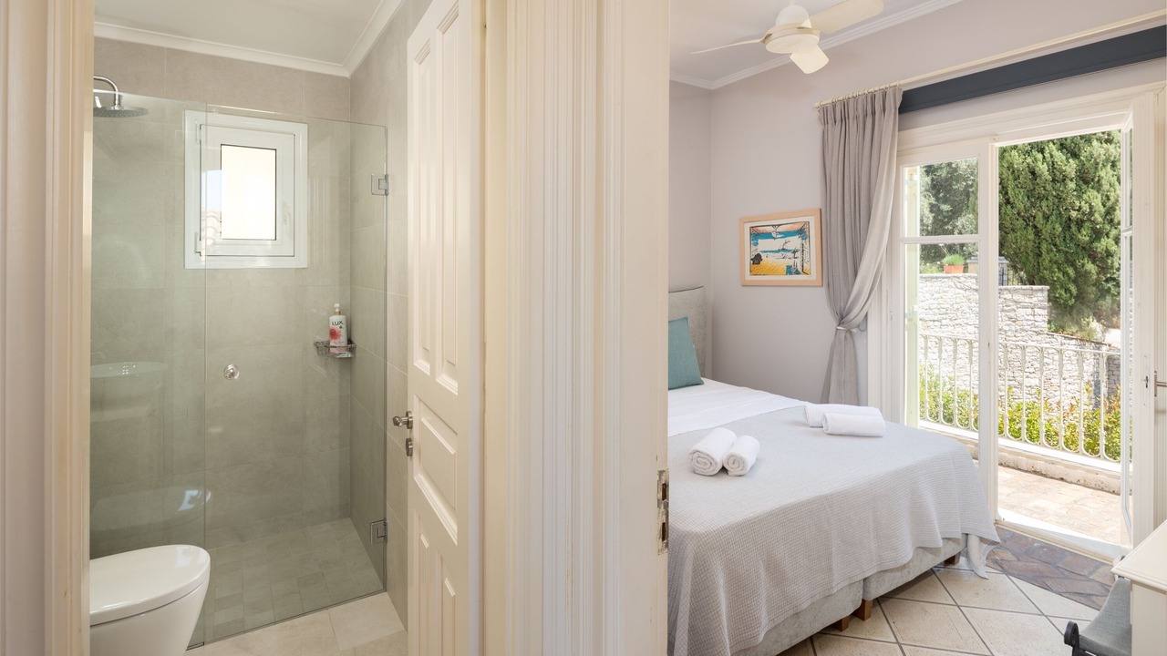 Photo of Bathroom in Kalami