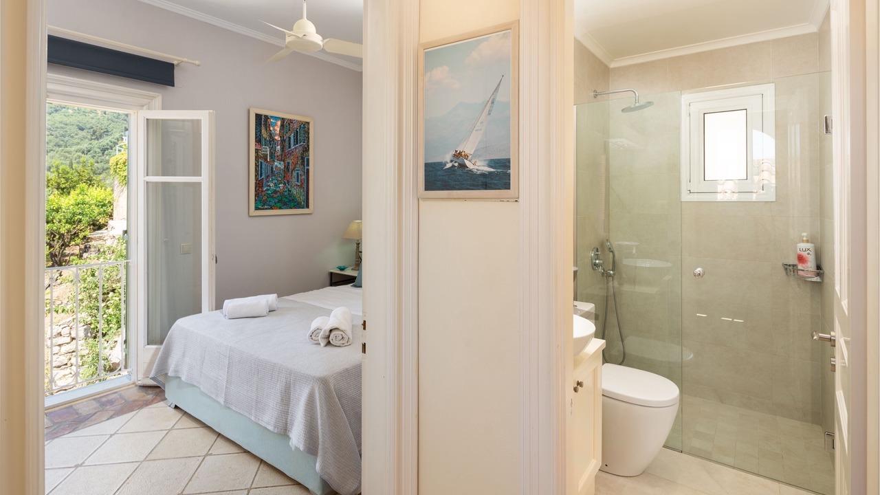 Photo of Bedroom in Kalami