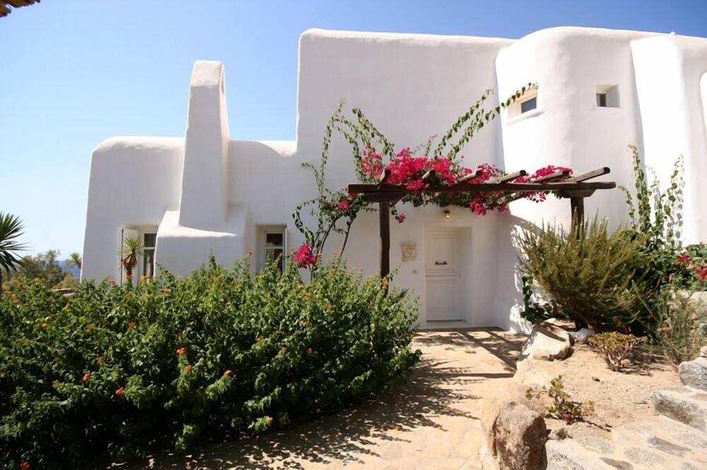 Photo of Outdoor in Agios Ioannis