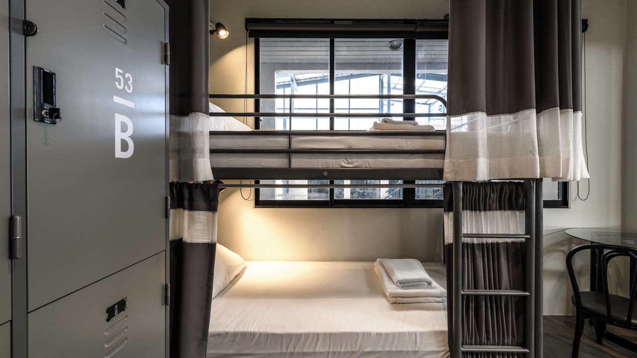 Photo of Bedroom in Siriraj