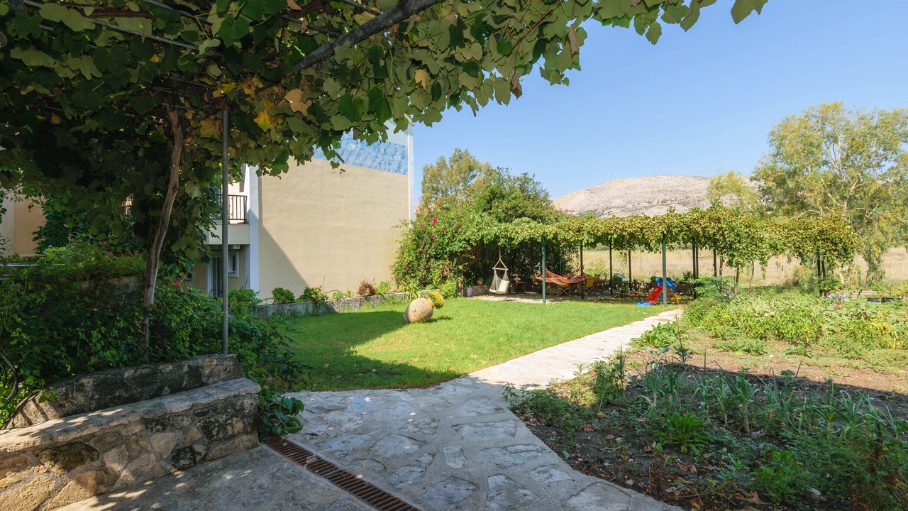 Photo of Outdoor in Limni Keri