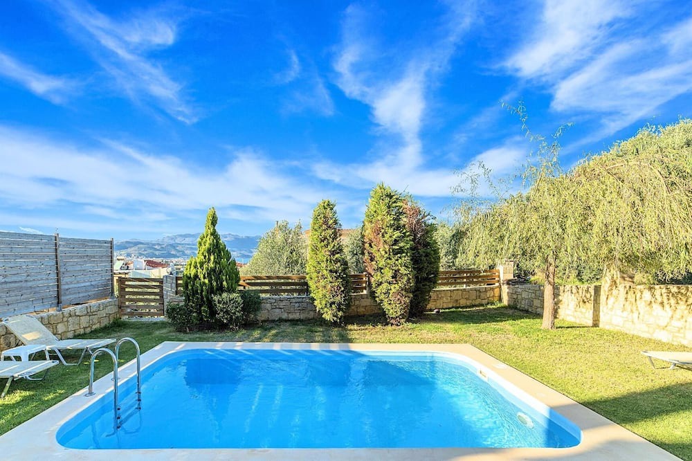 Photo of Outdoor in Dempla