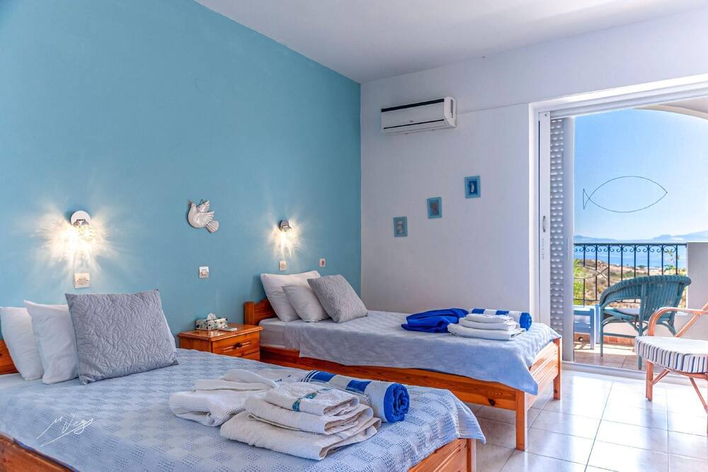 Photo of Bedroom in Kefalos