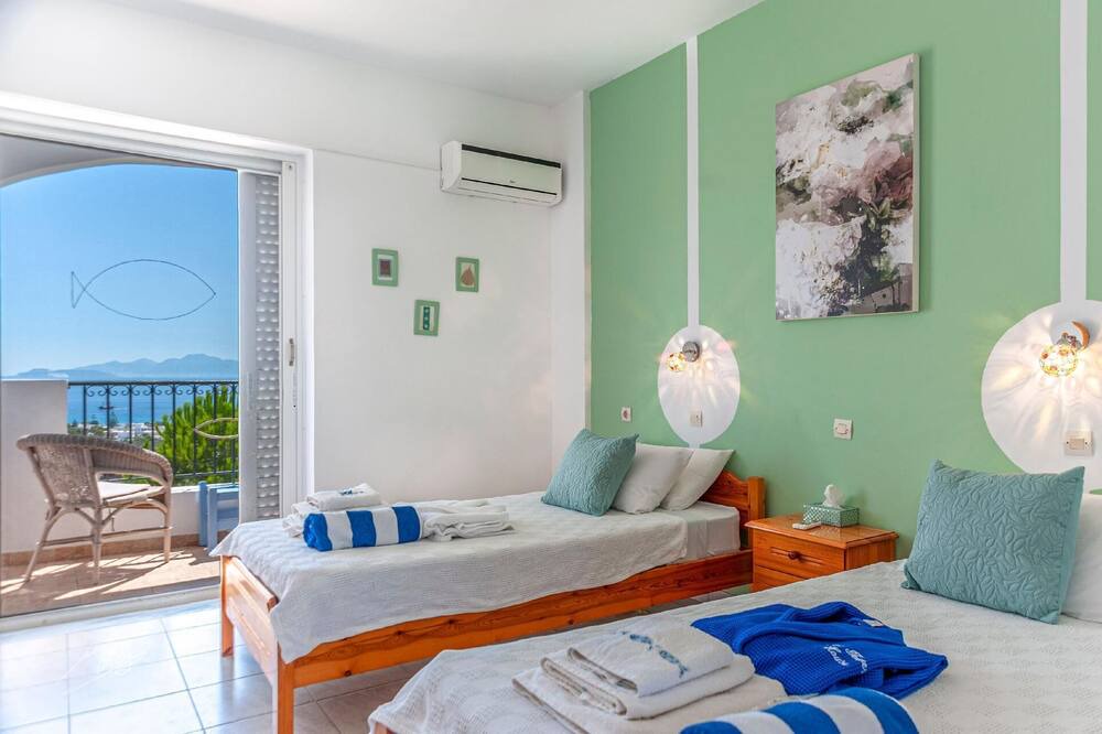 Photo of Bedroom in Kefalos