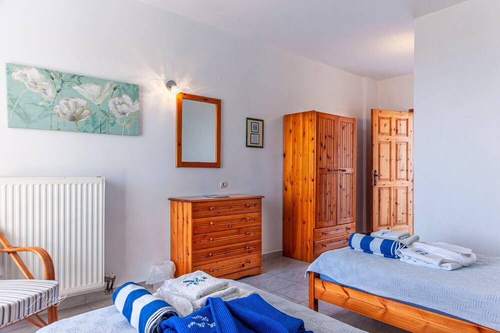 Photo of Bedroom in Kefalos