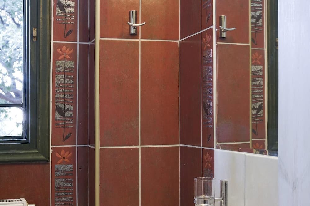 Photo of Bathroom in Kastellos