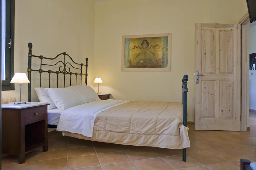 Photo of Bedroom in Kastellos