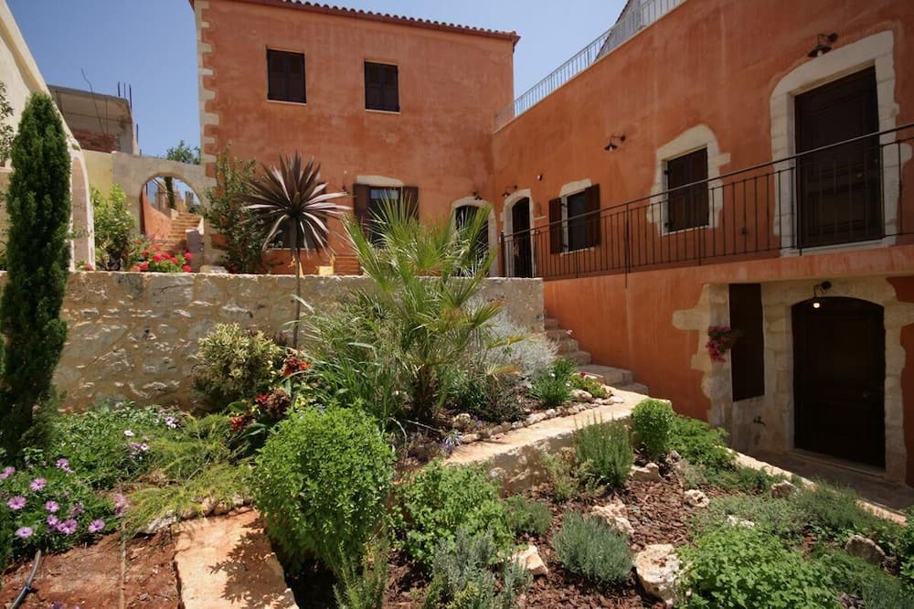 Photo of Outdoor in Kastellos