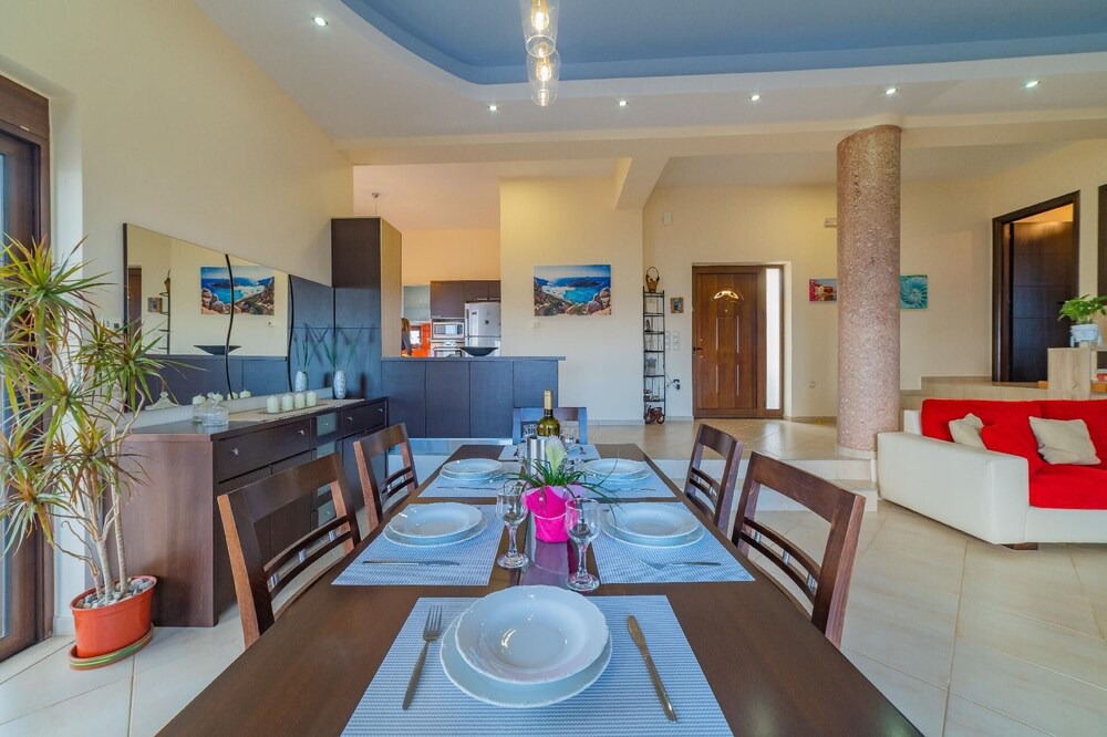 Photo of Kitchen in Megala Chorafia