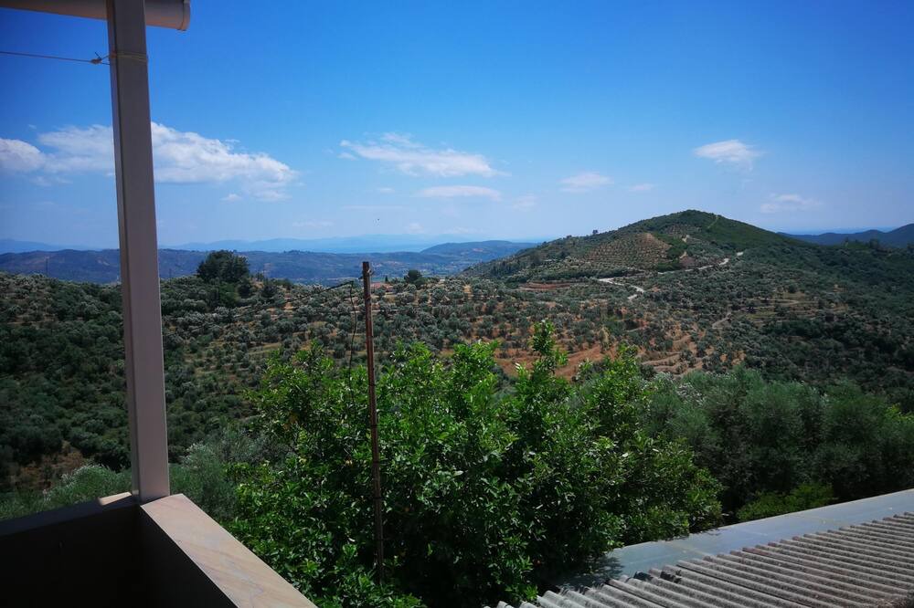 Photo of Patio Balcony in Karvelas