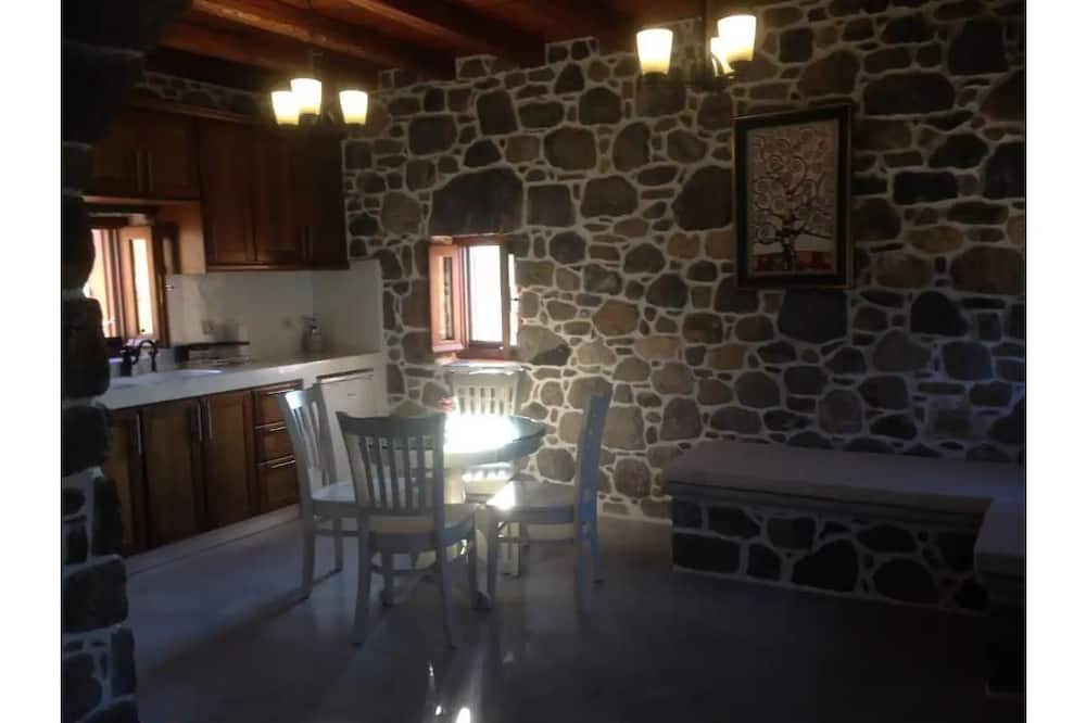 Photo of Livingroom in Nisyros