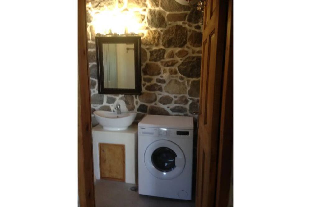 Photo of Bathroom in Nisyros