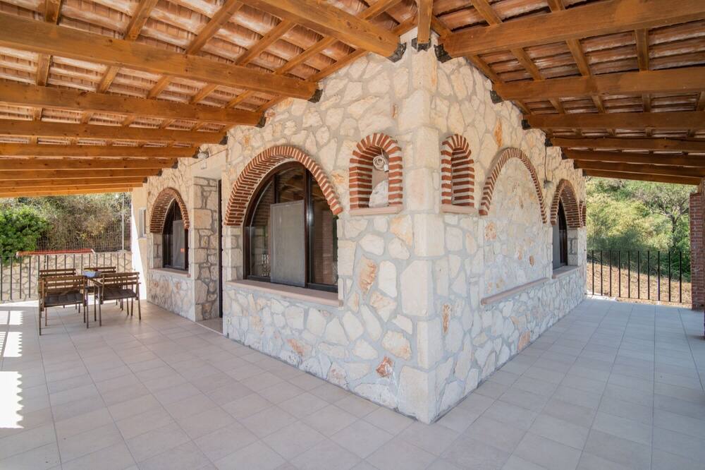 Photo of Patio Balcony in Limni Keri