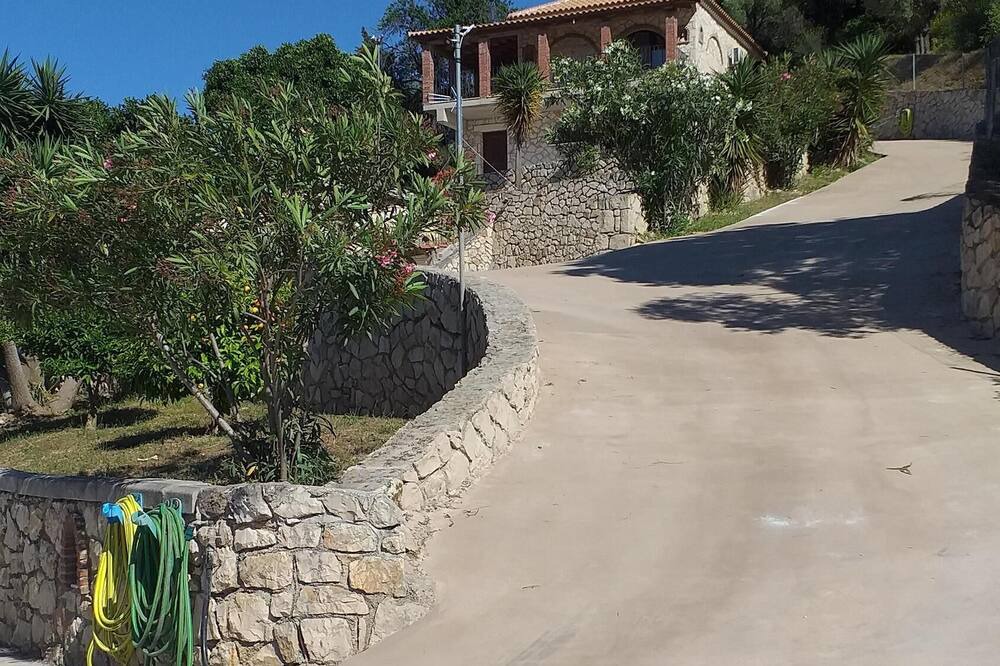 Photo of Outdoor in Limni Keri