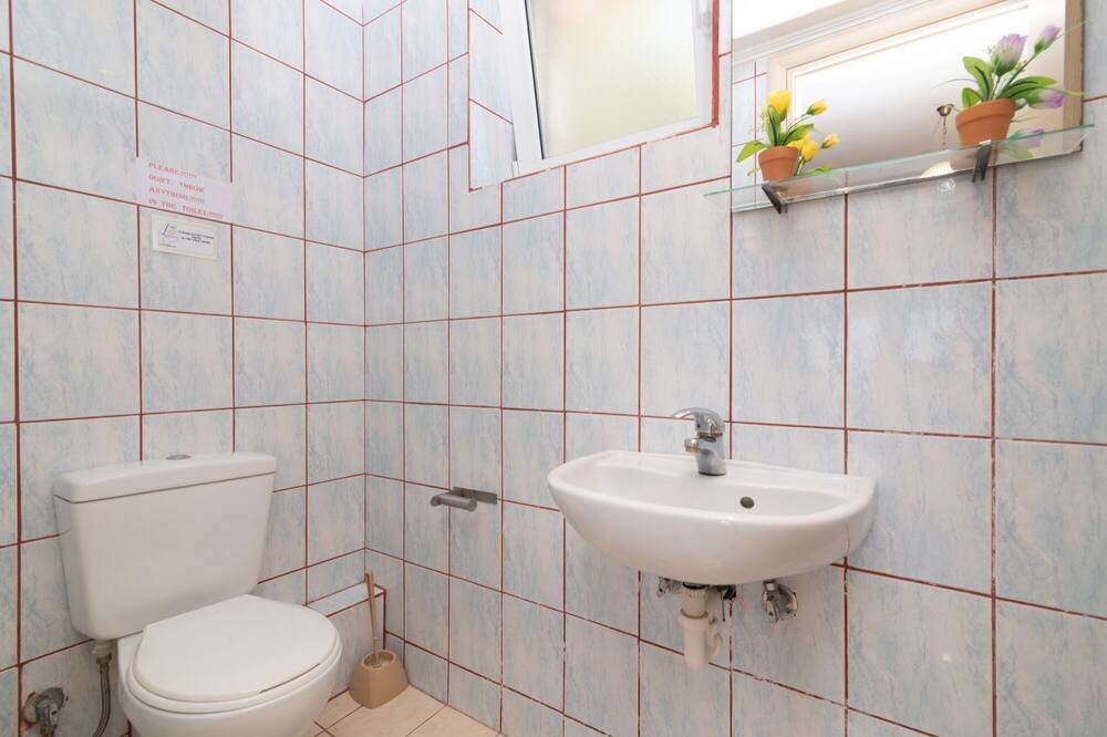 Photo of Bathroom in Limni Keri