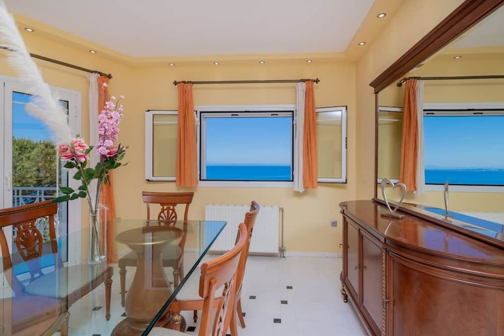 Photo of Kitchen in Argassi