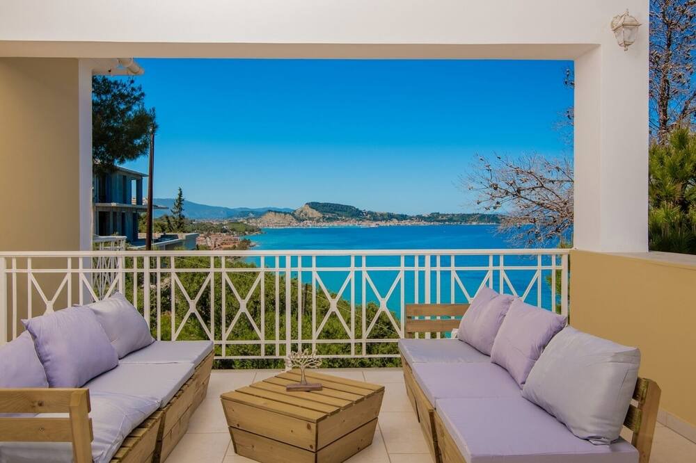 Photo of Patio Balcony in Argassi