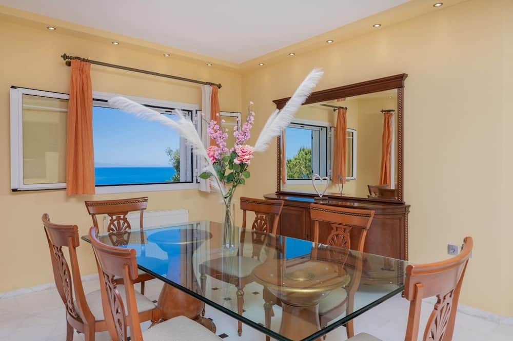 Photo of Kitchen in Argassi