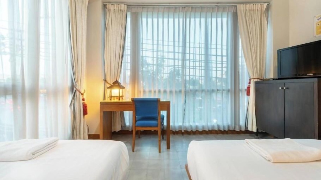 Photo of Bedroom in Wat Bowon Niwet