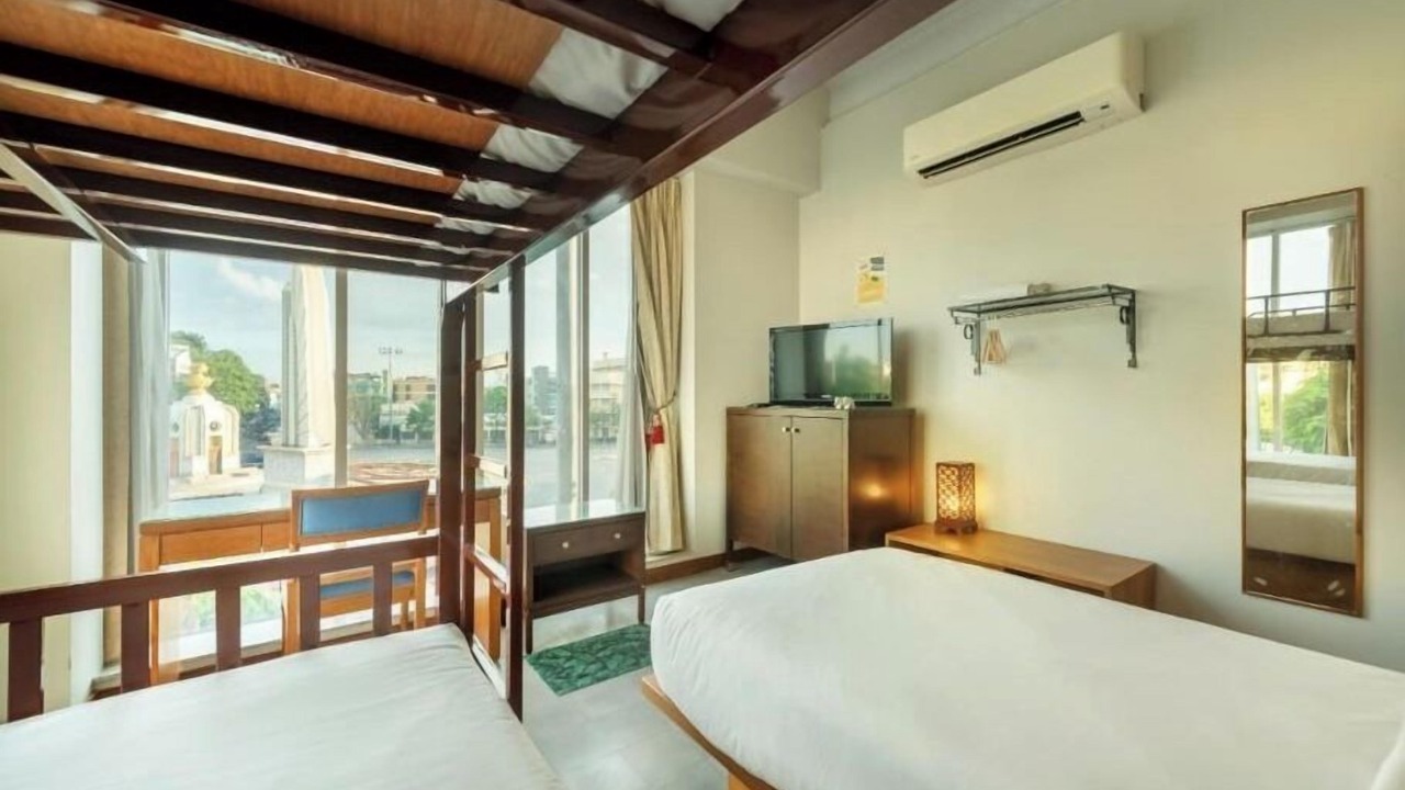 Photo of Bedroom in Wat Bowon Niwet