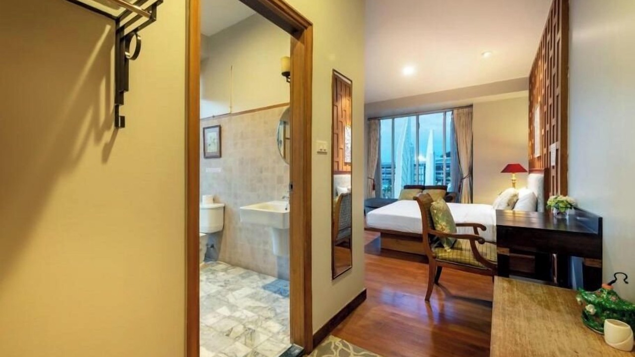 Photo of Bedroom in Wat Bowon Niwet