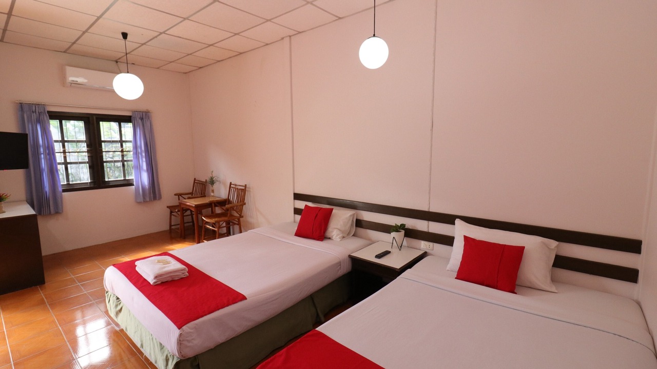 Photo of Bedroom in Talat Nuea