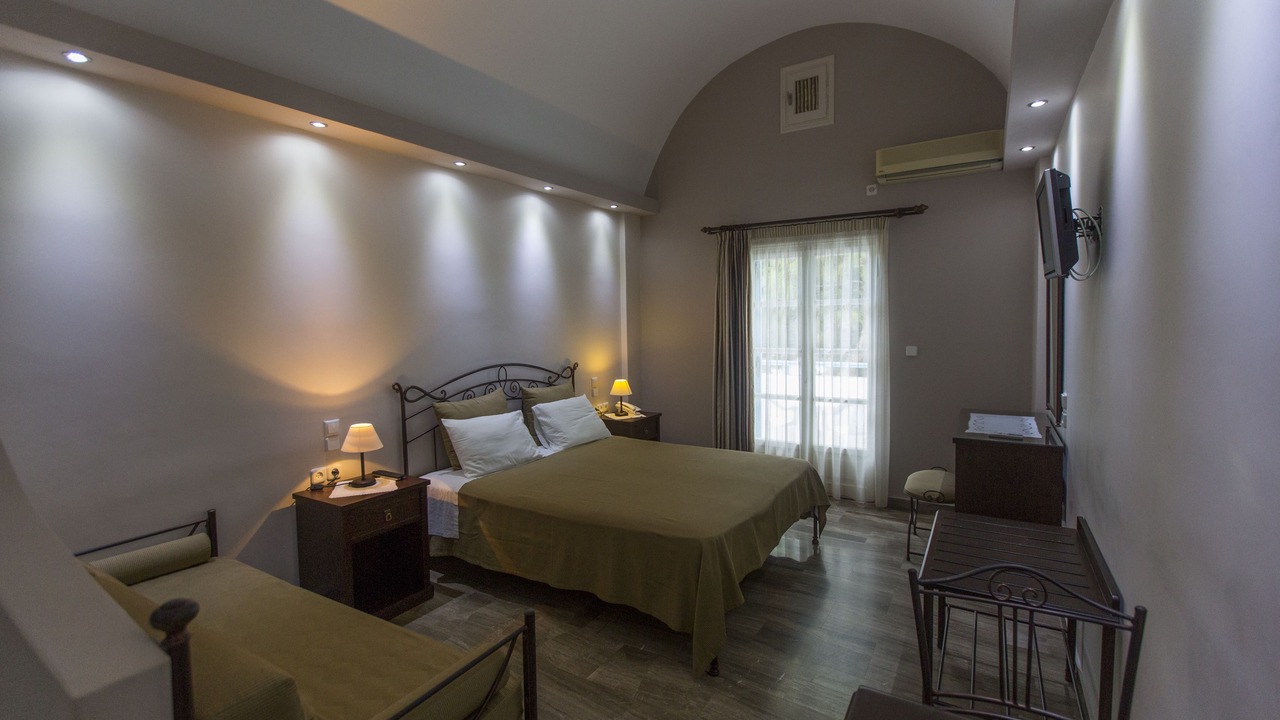 Photo of Bedroom in Kamari