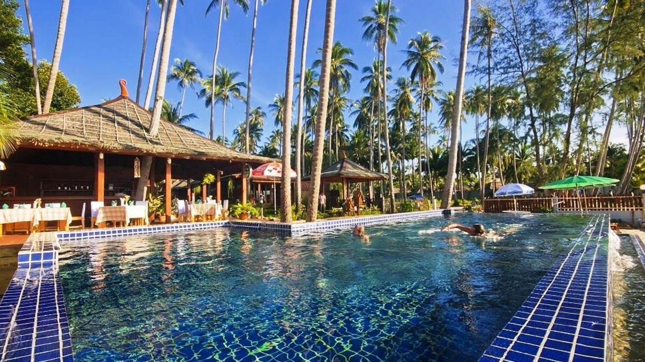 Photo of Outdoor in Lipa Noi
