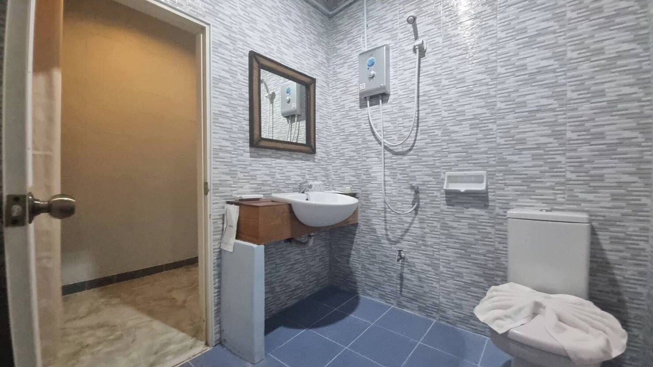 Photo of Bathroom in Tha Wang Tan