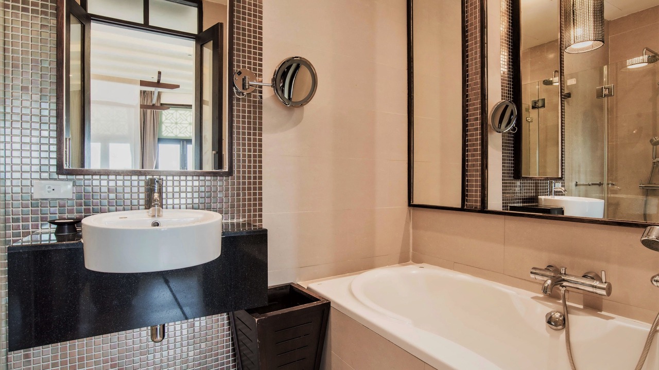 Photo of Bathroom in Thapae