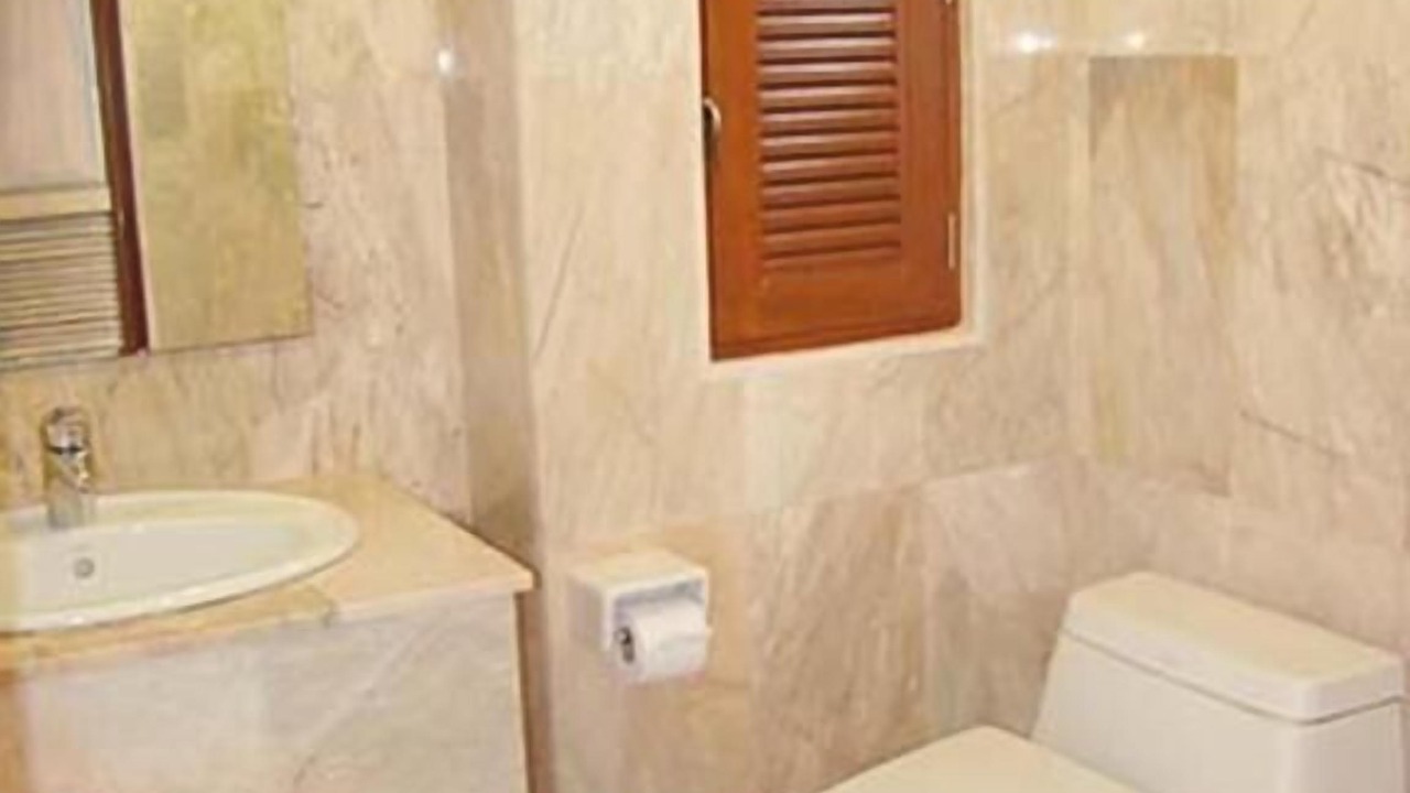 Photo of Bathroom in Lamai City Center