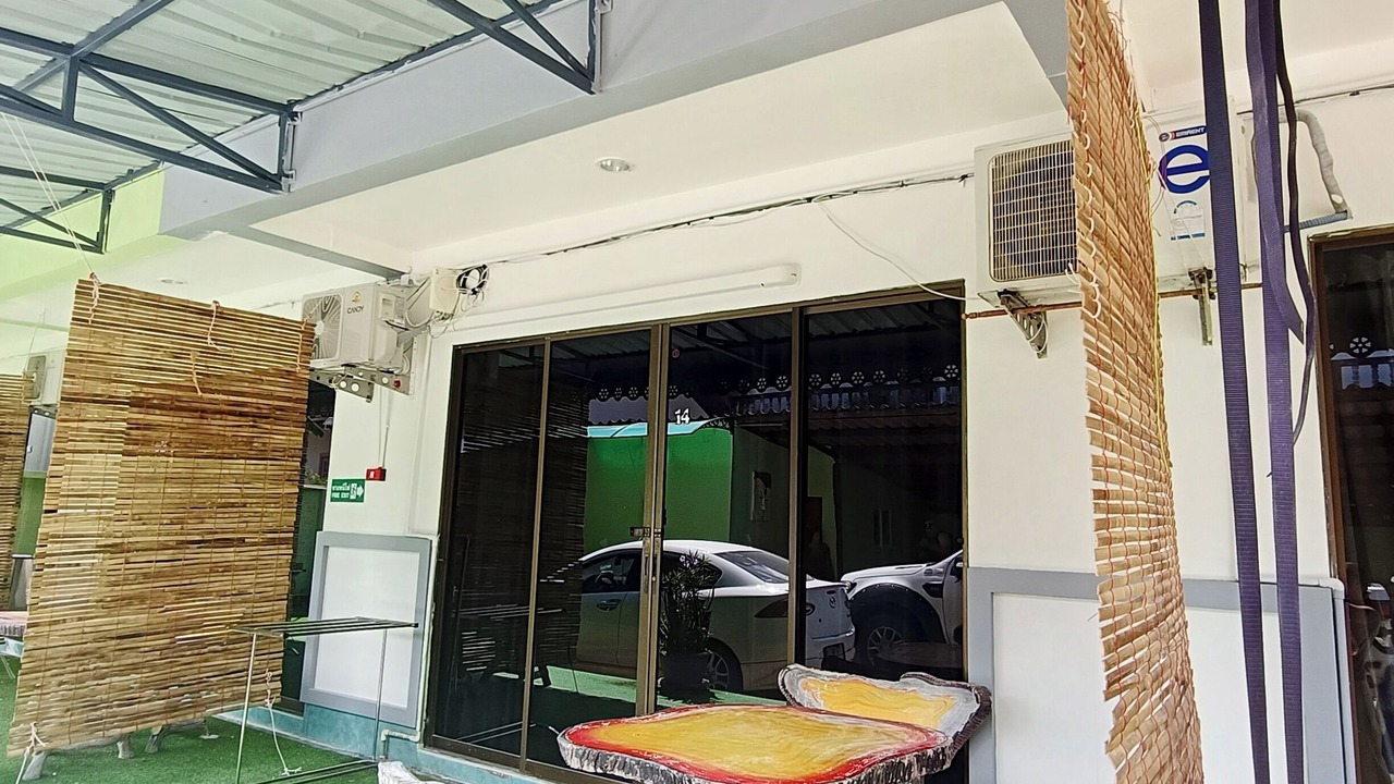 Photo of Bedroom in Nanai Road