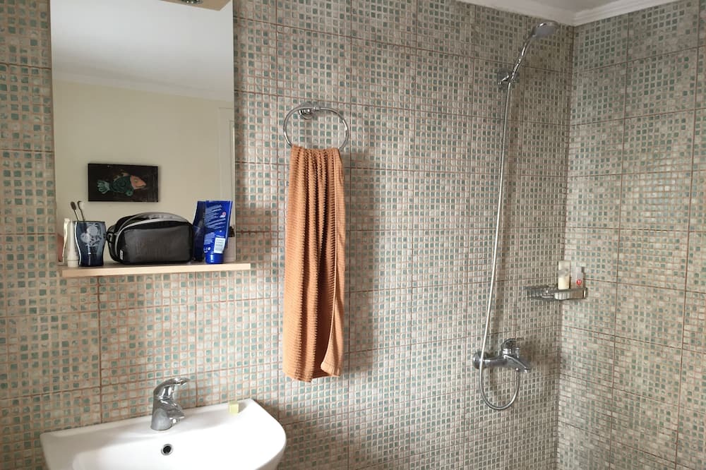 Photo of Bathroom in Polichnitos