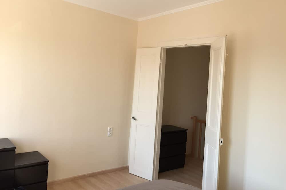 Photo of Bedroom in Polichnitos
