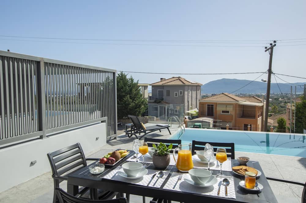 Photo of Patio Balcony in Apolpaina