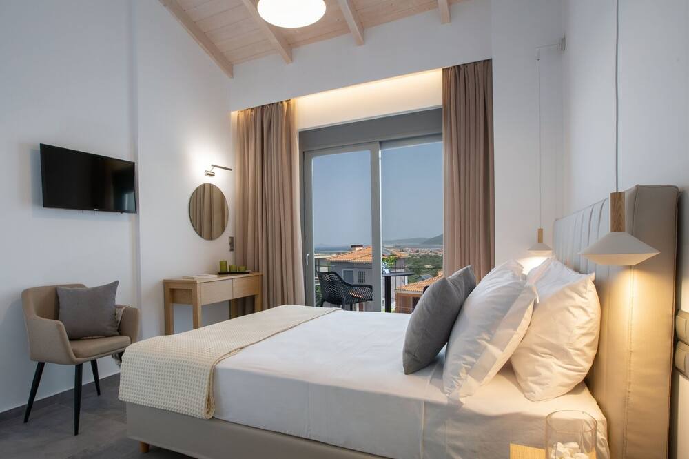Photo of Bedroom in Apolpaina
