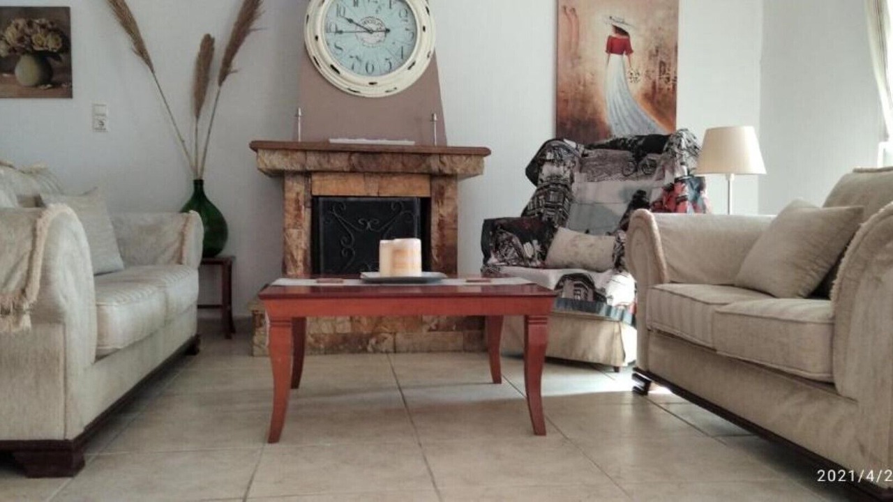 Photo of Livingroom in Notos
