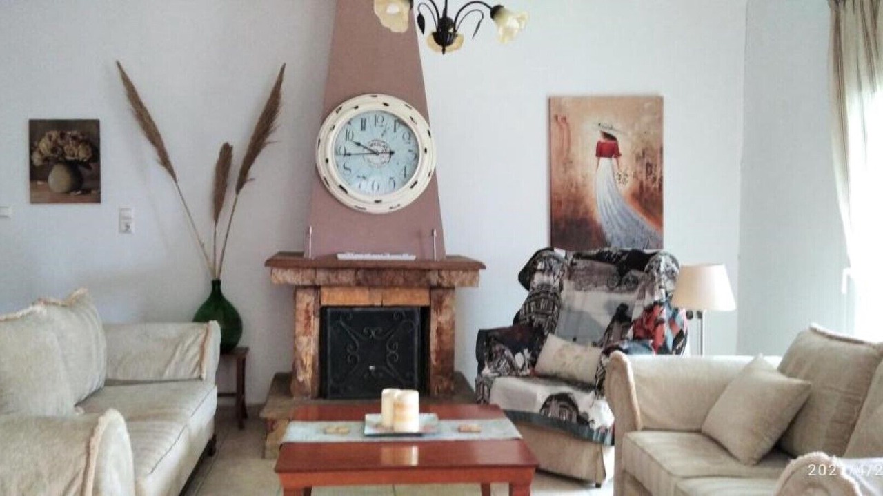 Photo of Livingroom in Notos