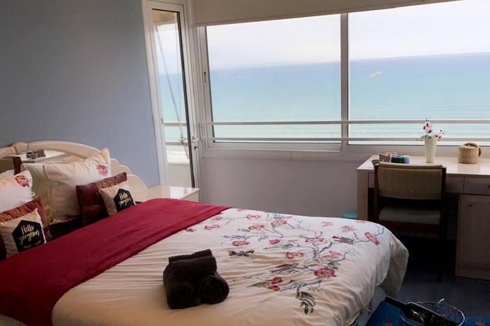 Photo of Bedroom in Larnaca City Centre