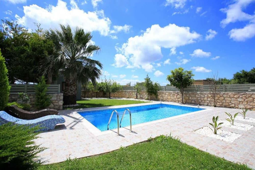 Photo of Outdoor in Episkopi