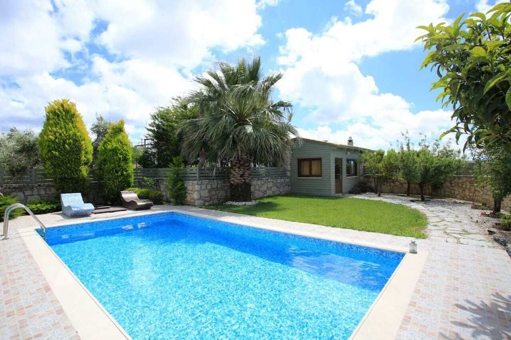 Photo of Outdoor in Episkopi