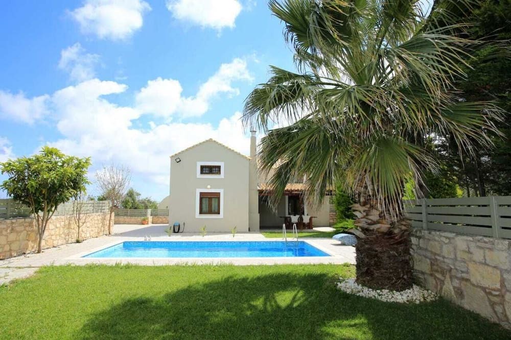 Photo of Outdoor in Episkopi