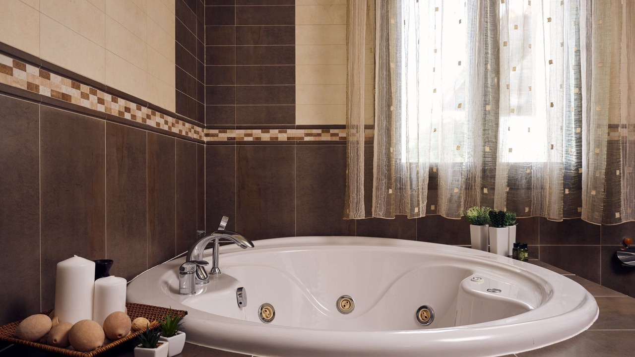 Photo of Bathroom in Romirion